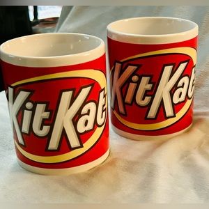 2 Kit Kat coffee mugs